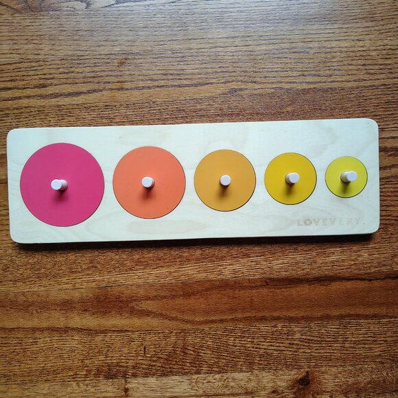 Lovevery toys from Babbler (13-15m) and Adventurer (16-18m) playkits - Picture 2 of 12